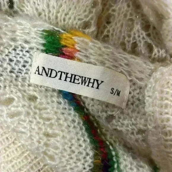 Small, medium andthewhy thin rainbow sweater, tie back - Picture 6 of 6